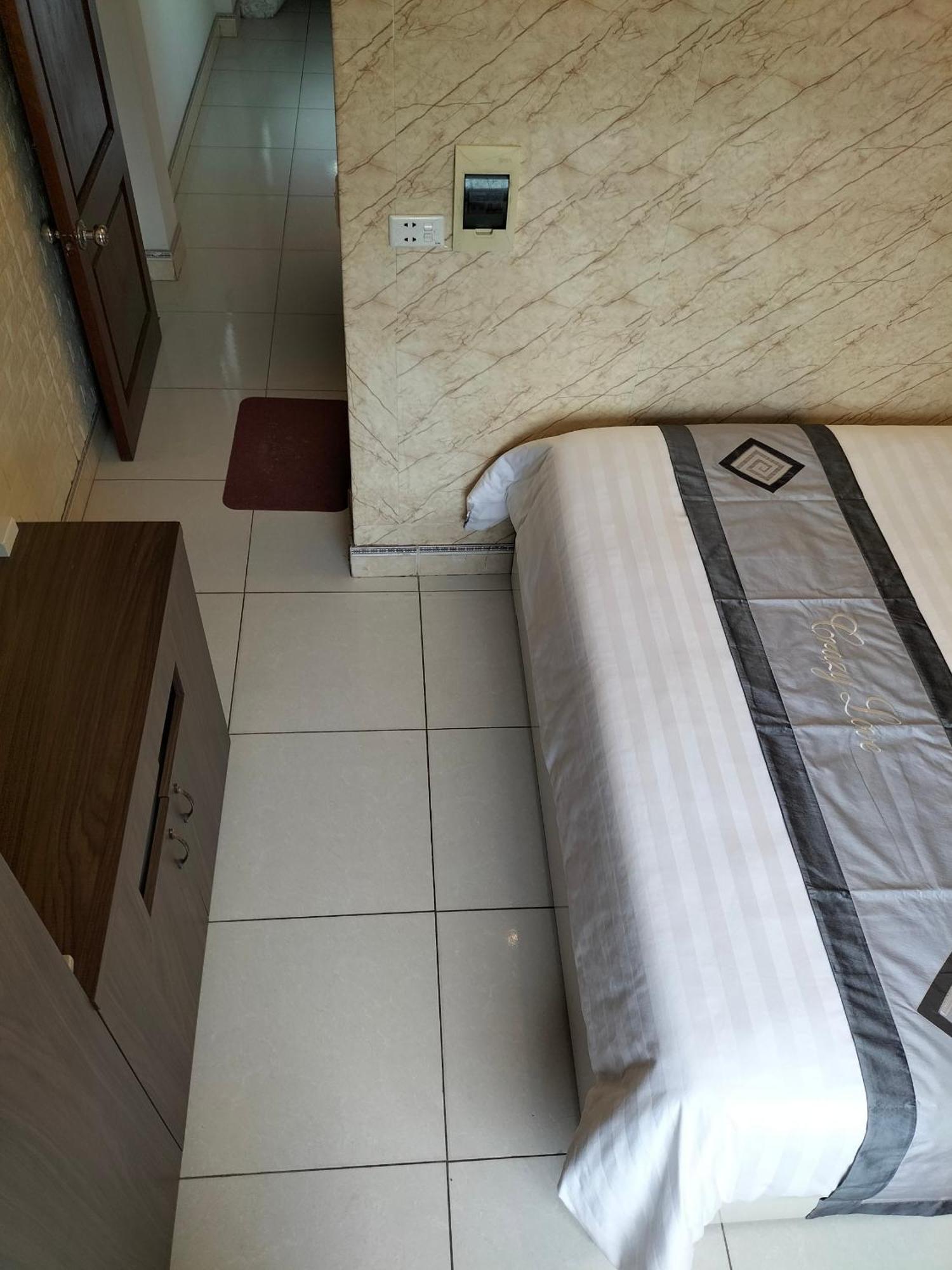 Roma Hotel Noi Bai Airport ฮานอย ภายนอก รูปภาพ